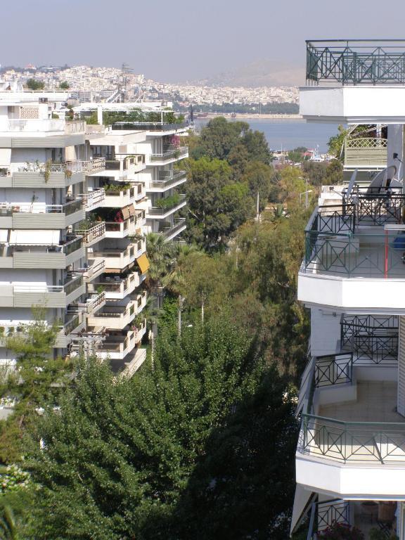 Arma Faliro Apartments Atene Esterno foto