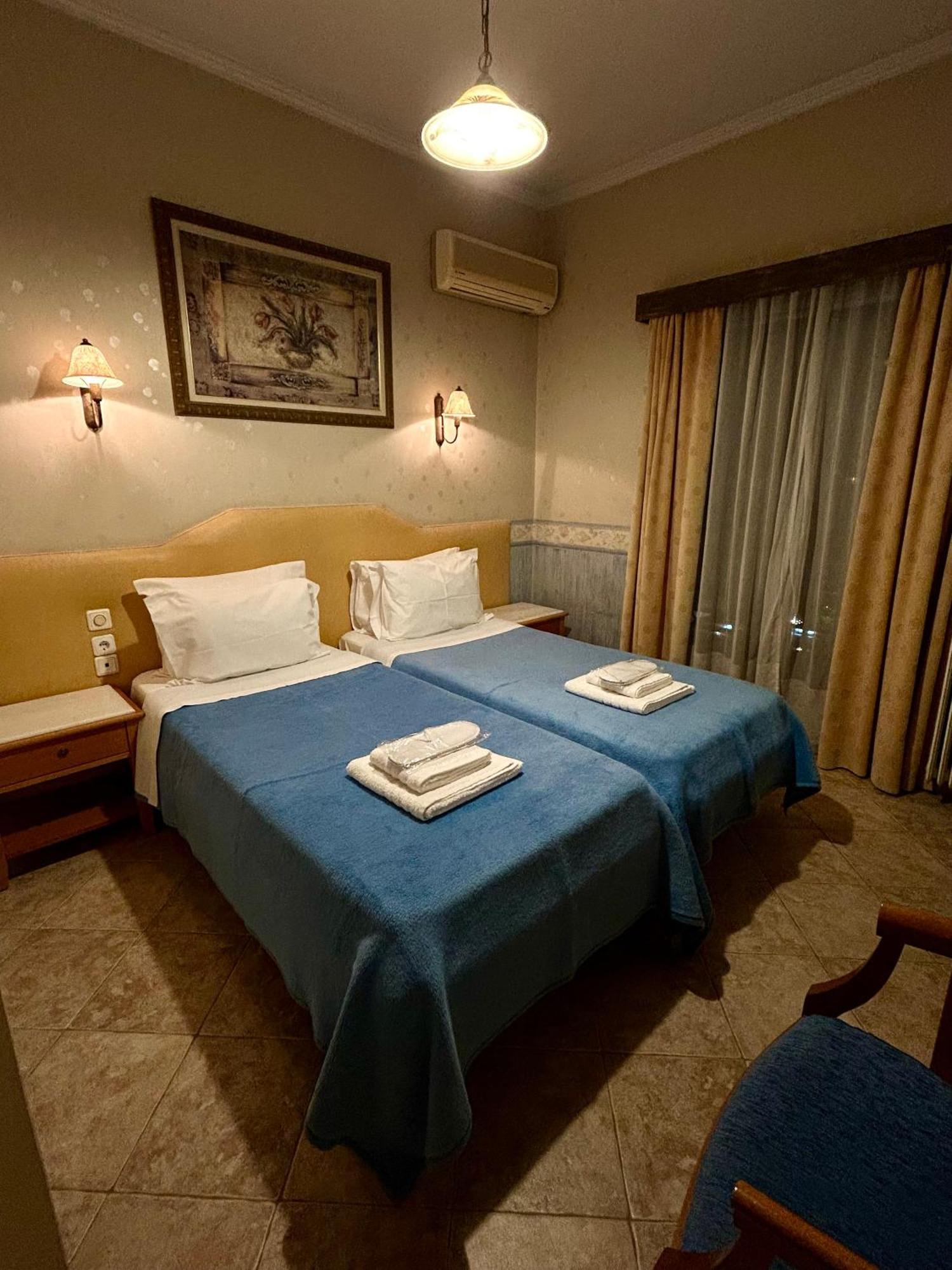 Arma Faliro Apartments Atene Esterno foto