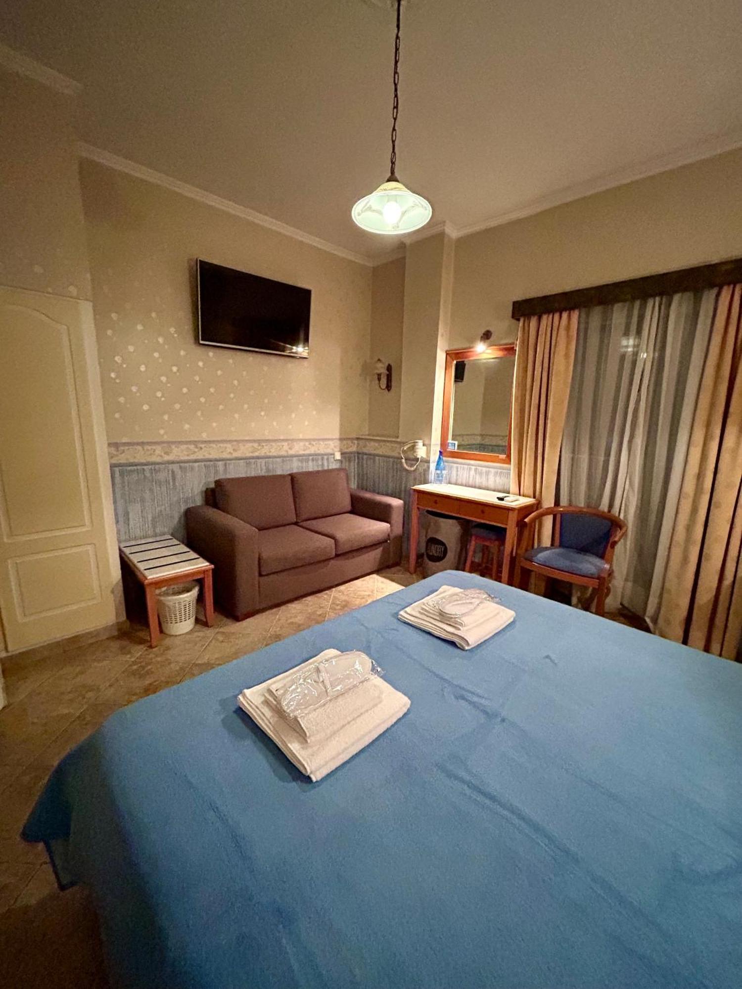Arma Faliro Apartments Atene Esterno foto